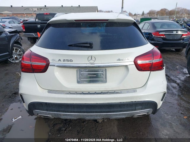 WDCTG4GB0JJ412299 Mercedes-Benz Gla 250 4matic