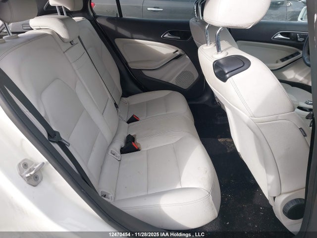 WDCTG4GB0JJ412299 Mercedes-Benz Gla 250 4matic