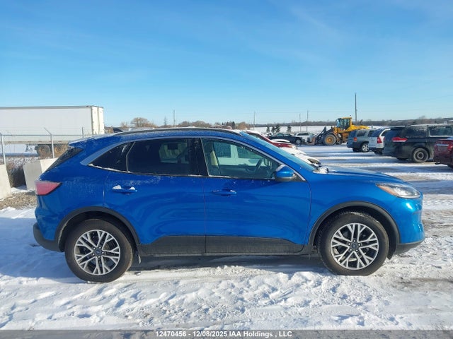 1FMCU9H60LUB27421 Ford ESCAPE SEL