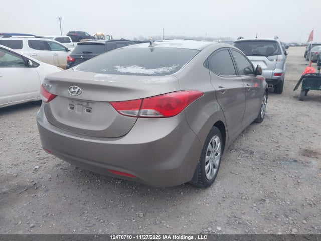 12470710 :رقم المزاد ، 5NPDH4AE1DH423092 vin ، 2013 Hyundai Elantra Gl مزاد بيع