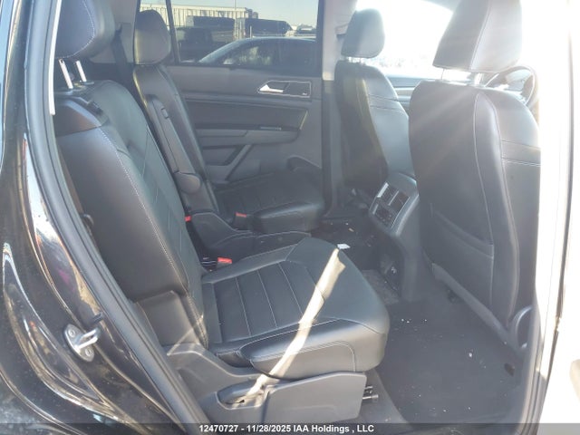 Продажа на аукционе авто 2019 Volkswagen Atlas Sel Premium, vin: 1V2NR2CA8KC547979, номер лота: 12470727