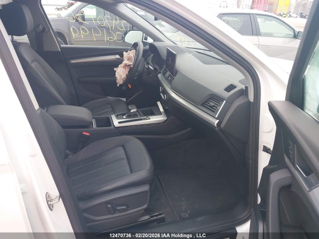 WA1EAAFYXR2061499 Audi Q5 Premium Plus 45