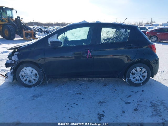 VNKKTUD31FA055482 Toyota YARIS LE