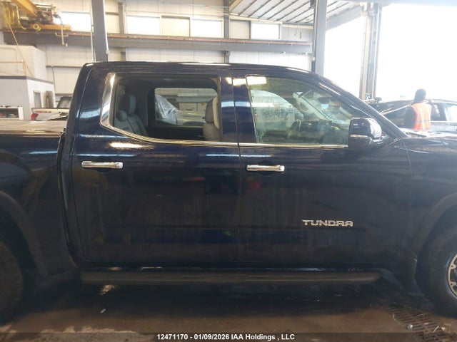 Продажа на аукционе авто 2024 Toyota Tundra Limited 4x4, vin: 5TFJA5DB7RX226423, номер лота: 12471170