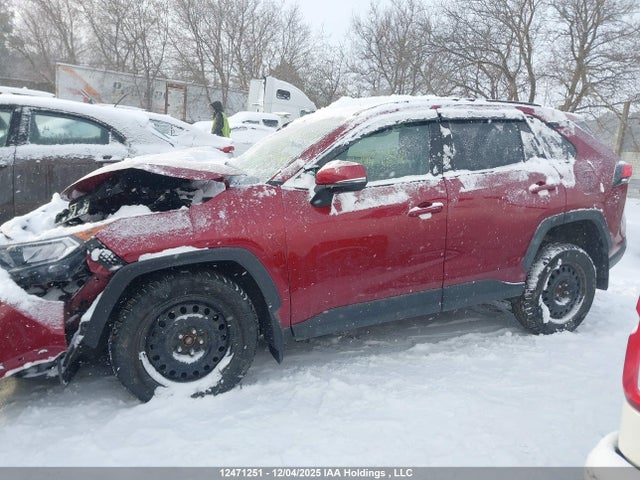 2T3W1RFV8MW173989 Toyota Rav4 Xle/xle Premium