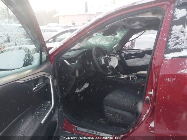 2T3W1RFV8MW173989 Toyota Rav4 Xle/xle Premium