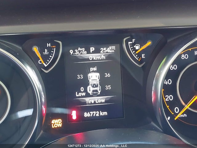 1C4HJXAN7KW633193 Jeep Wrangler Sport