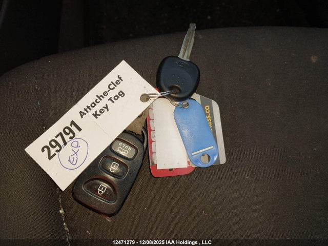 KMHDH4AE5GU613192 Hyundai Elantra