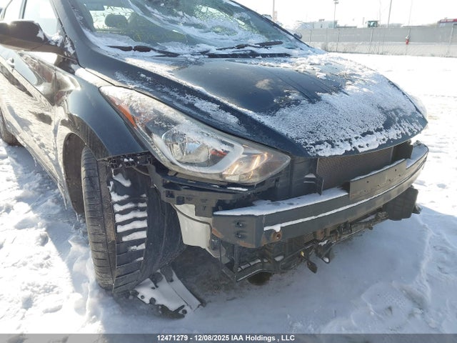 KMHDH4AE5GU613192 Hyundai Elantra