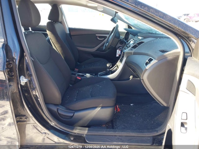 KMHDH4AE5GU613192 Hyundai Elantra