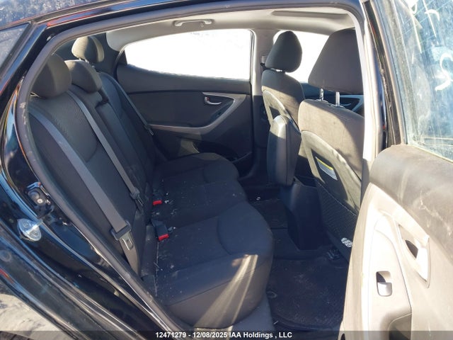 KMHDH4AE5GU613192 Hyundai Elantra