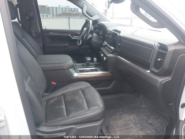 3GTUUCED7RG400052 GMC Sierra 1500 Elevation