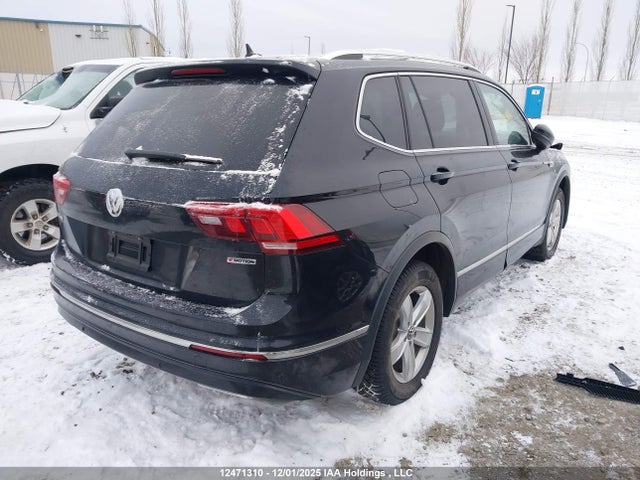 3VV4B7AX0MM125746 Volkswagen Tiguan Highline