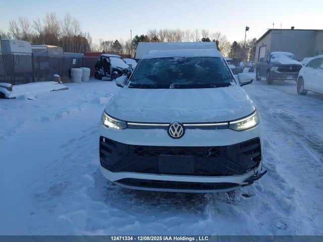 3VVUW7RM7TM003298 Volkswagen Tiguan
