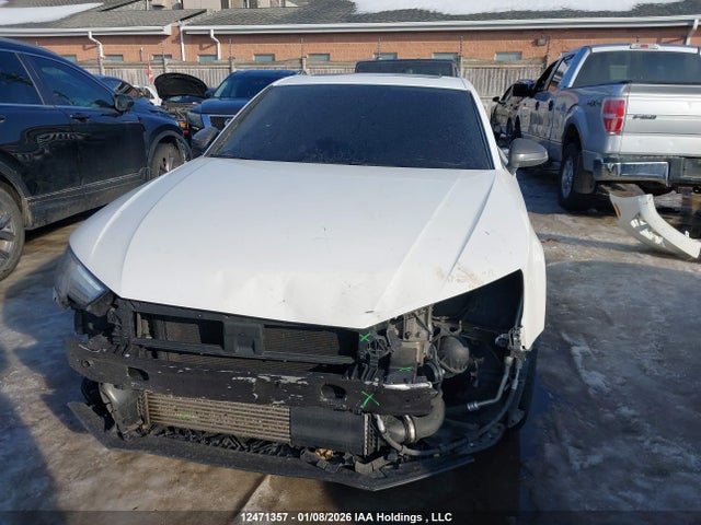 Auction sale of the 2017 Audi A4 2.0t Komfort, vin: WAUANAF46HN013336, lot number: 12471357