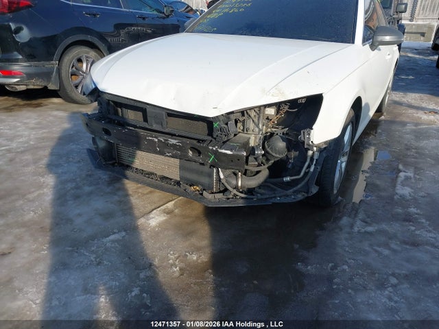 Auction sale of the 2017 Audi A4 2.0t Komfort, vin: WAUANAF46HN013336, lot number: 12471357