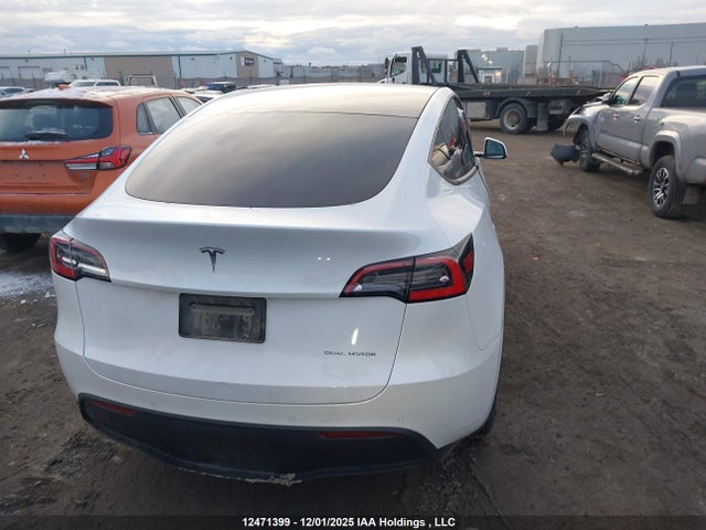 5YJYGDEE0MF185457 Tesla Model Y Long Range