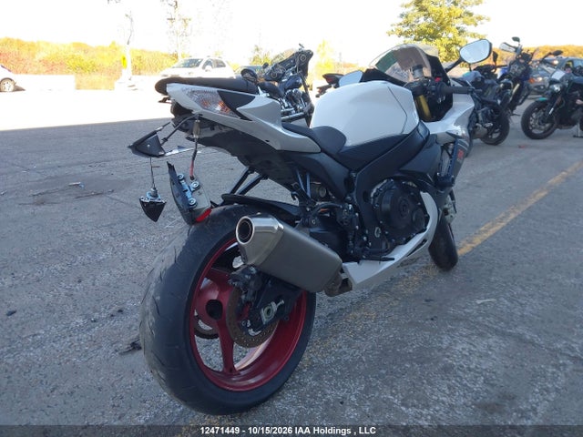 Suzuki GSX-R750 2025 JS1GR7MA1S7101942 Image 4