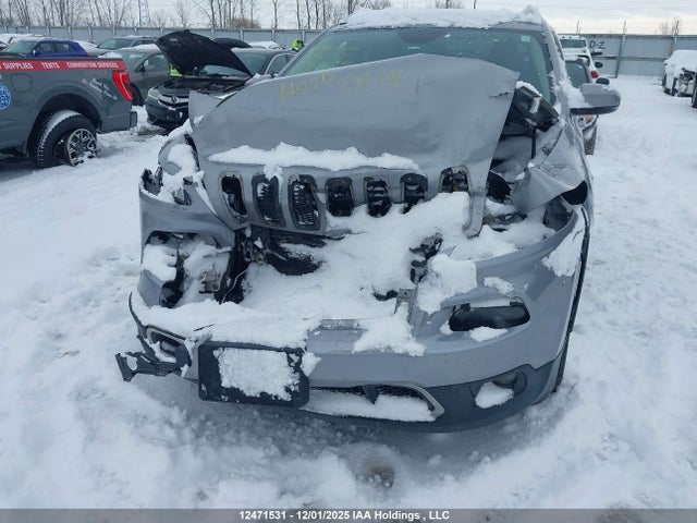 1C4PJLDB3GW325452 Jeep Cherokee Limited
