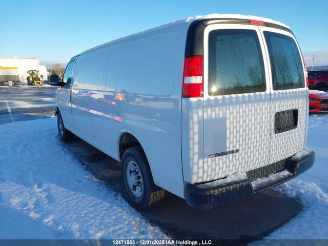 2021 Chevrolet Express G2500 მანქანა იყიდება აუქციონზე, vin: 1GCWGBFP1M1191983, აუქციონის ნომერი: 12471583