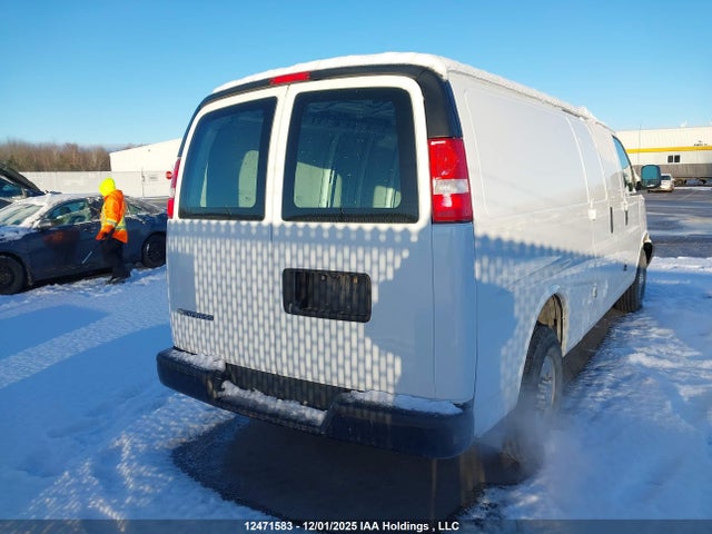 2021 Chevrolet Express G2500 მანქანა იყიდება აუქციონზე, vin: 1GCWGBFP1M1191983, აუქციონის ნომერი: 12471583