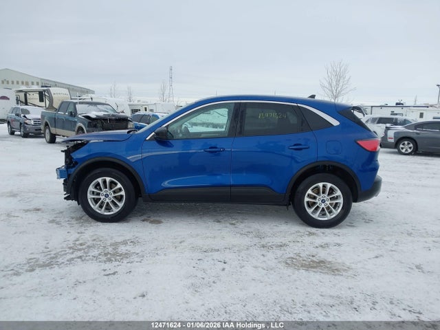 1FMCU9G64NUA52601 Ford ESCAPE SE