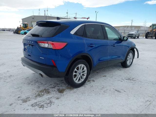 1FMCU9G64NUA52601 Ford ESCAPE SE