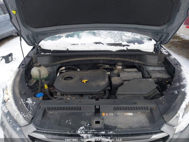 KM8J3CA42JU771015 Hyundai Tucson Limited/sport And Eco/se
