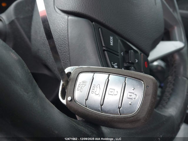 KM8J3CA42JU771015 Hyundai Tucson Limited/sport And Eco/se