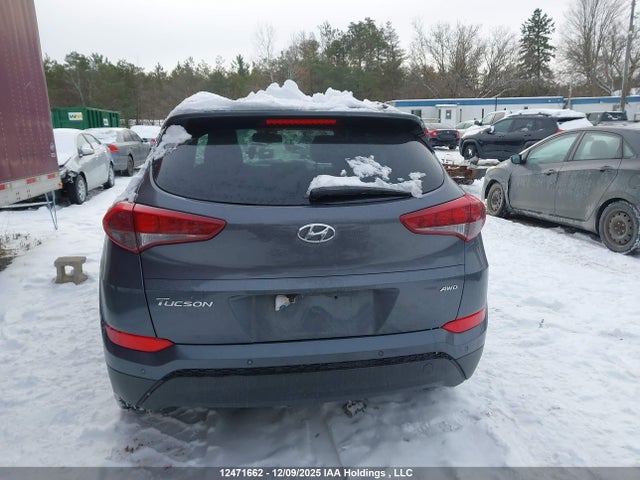 KM8J3CA42JU771015 Hyundai Tucson Limited/sport And Eco/se