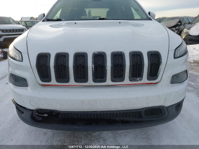 1C4PJLCS0EW123277 Jeep Cherokee