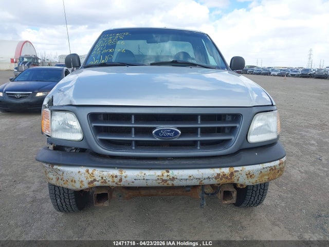 12471718 :رقم المزاد ، 2FTRF18W7YCA18536 vin ، 2000 Ford F-150 Standard/xl/xlt مزاد بيع
