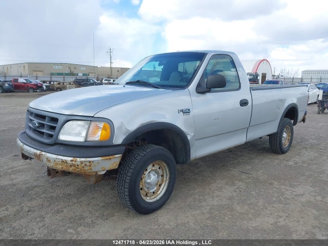 12471718 :رقم المزاد ، 2FTRF18W7YCA18536 vin ، 2000 Ford F-150 Standard/xl/xlt مزاد بيع