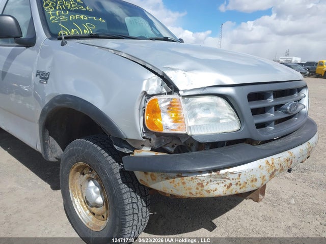 12471718 :رقم المزاد ، 2FTRF18W7YCA18536 vin ، 2000 Ford F-150 Standard/xl/xlt مزاد بيع
