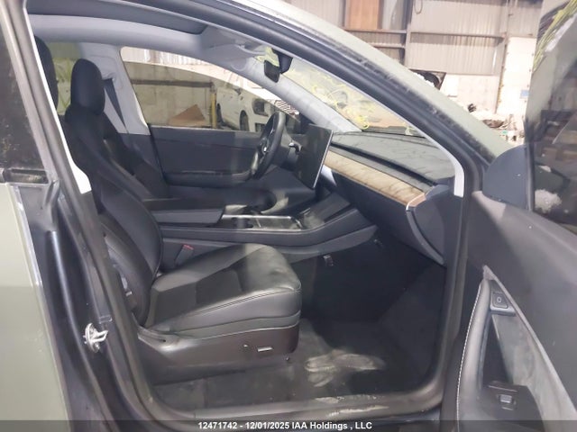 7SAYGDEFXNF456876 Tesla Model Y Performance