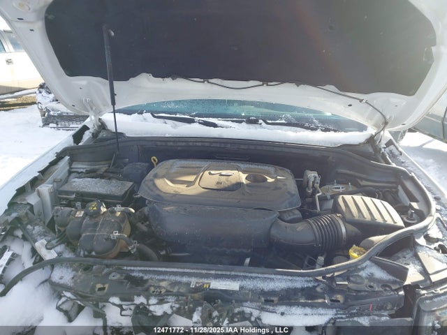 1C4RJFAG3JC198611 Jeep Grand Cherokee Laredo