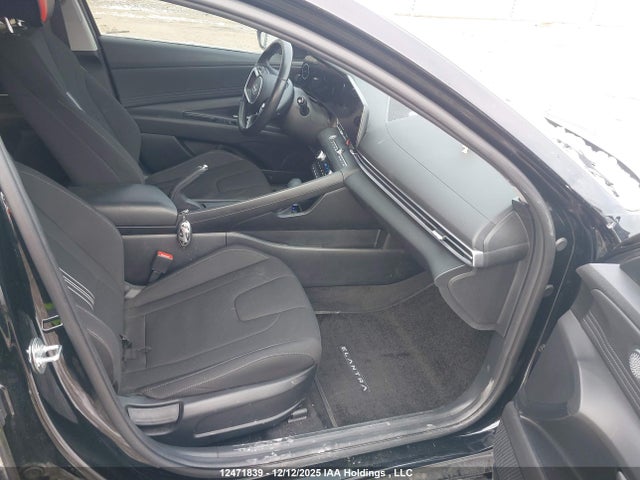 KMHLM4DG9RU824175 Hyundai Elantra Preferred W/tech Package