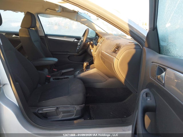 3VW267AJXGM208690 Volkswagen Jetta 1.4 Tsi Trendline/1.4 Tsi Trendline+