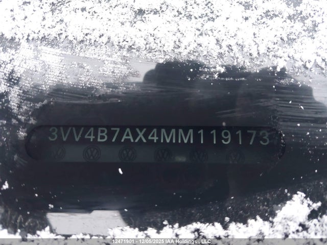 3VV4B7AX4MM119173 Volkswagen Tiguan Highline