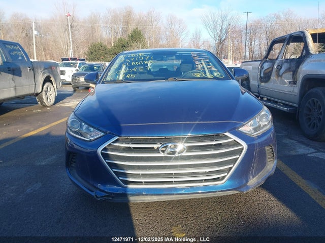 5NPD74LF1HH060257 Hyundai Elantra