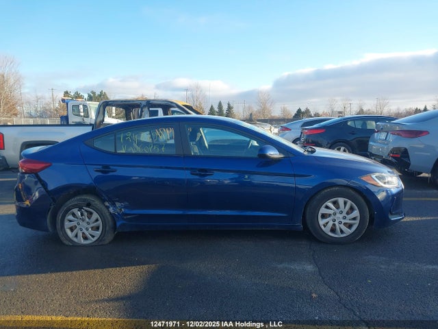 5NPD74LF1HH060257 Hyundai Elantra