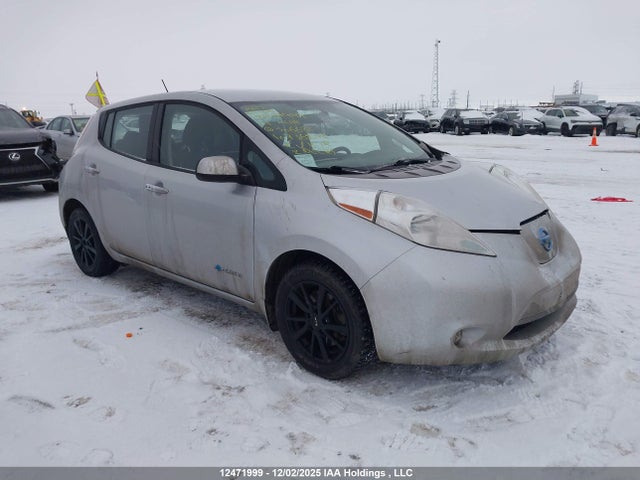 12471999 :رقم المزاد ، 1N4BZ0CP1HC306681 vin ، 2017 Nissan Leaf S/sv/sl مزاد بيع