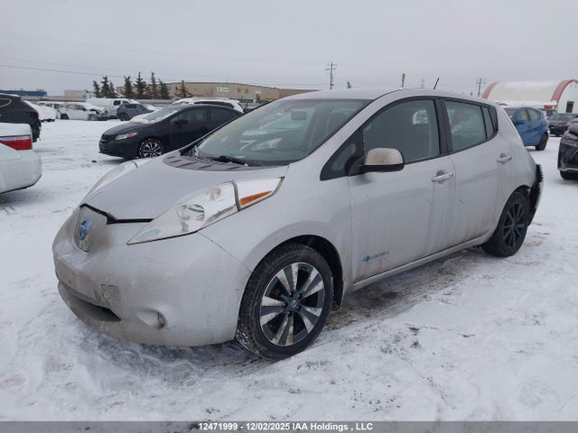 12471999 :رقم المزاد ، 1N4BZ0CP1HC306681 vin ، 2017 Nissan Leaf S/sv/sl مزاد بيع