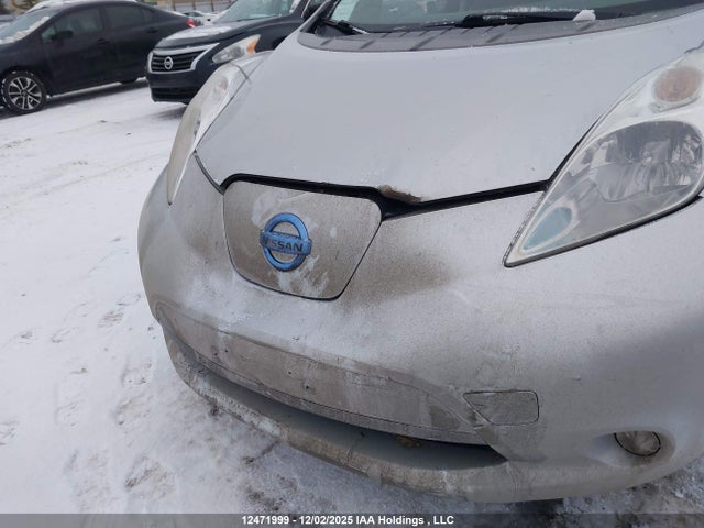 12471999 :رقم المزاد ، 1N4BZ0CP1HC306681 vin ، 2017 Nissan Leaf S/sv/sl مزاد بيع