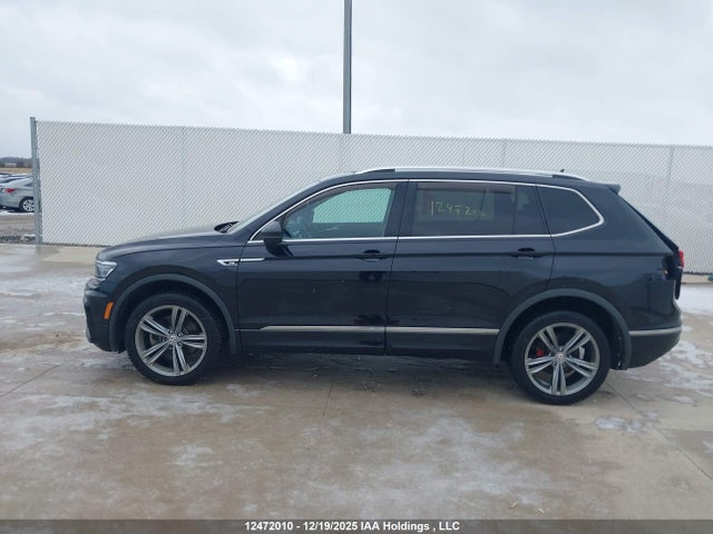 3VV4B7AX8LM063219 Volkswagen Tiguan Sel Premium R-line