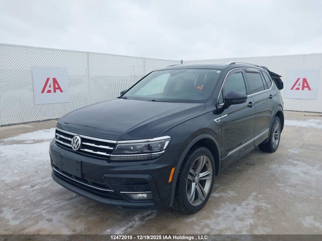 3VV4B7AX8LM063219 Volkswagen Tiguan Sel Premium R-line