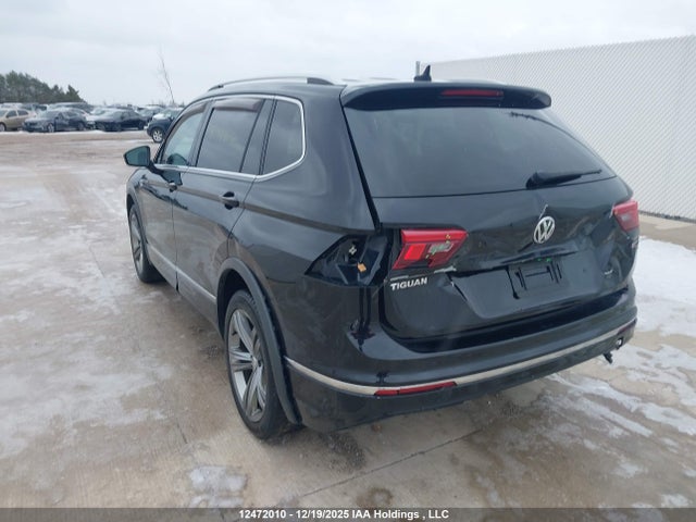 3VV4B7AX8LM063219 Volkswagen Tiguan Sel Premium R-line