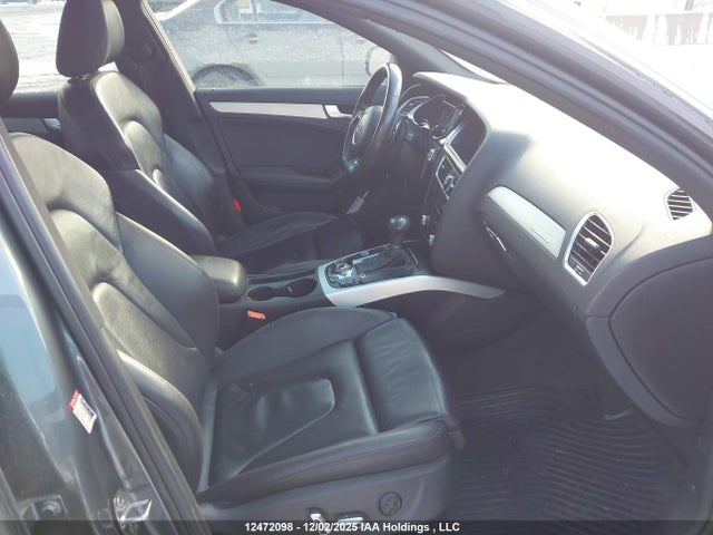 WAUFFCFL9FN029033 Audi A4 Premium Plus