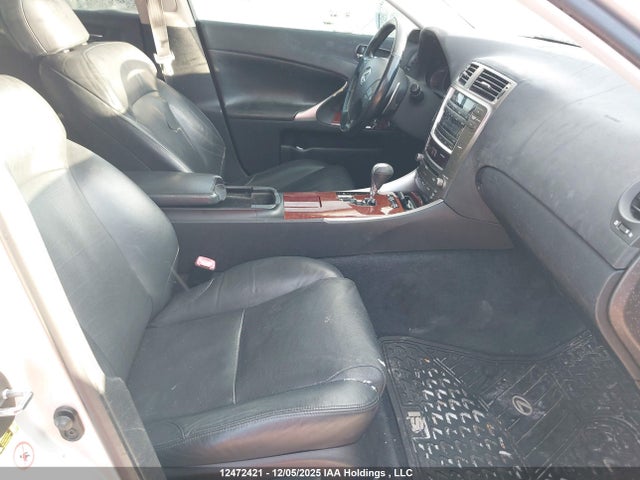 12472421 :رقم المزاد ، JTHCK262272015415 vin ، 2007 Lexus Is 250 مزاد بيع