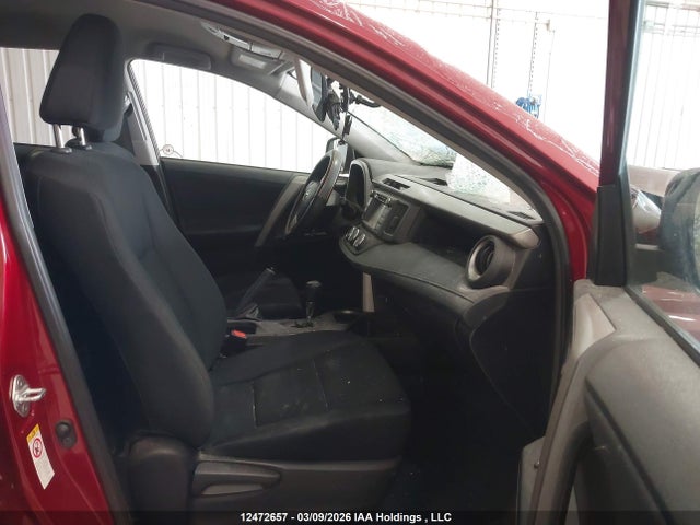 2T3ZFREV3JW499825 Toyota RAV4 LE